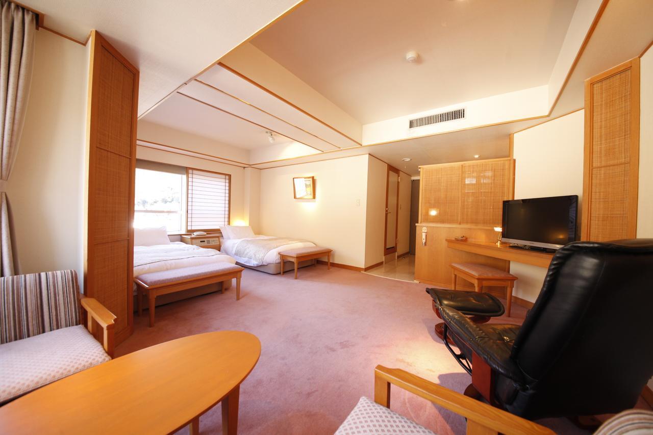 Shimobe Hotel Minobu Exterior foto
