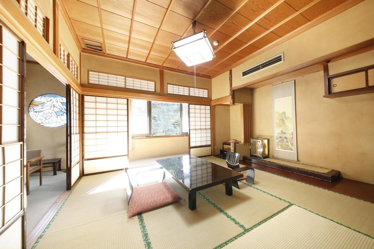 Shimobe Hotel Minobu Exterior foto